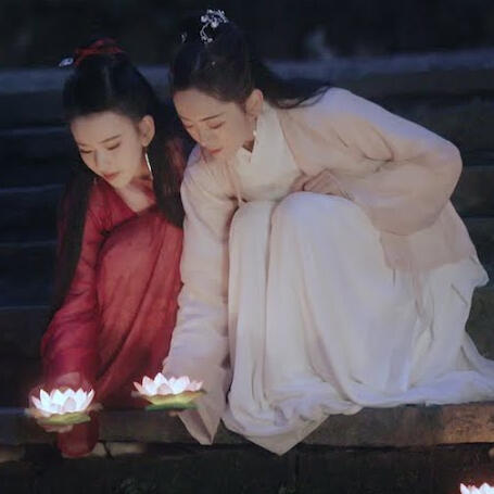 The Red Witch and Heroine Su