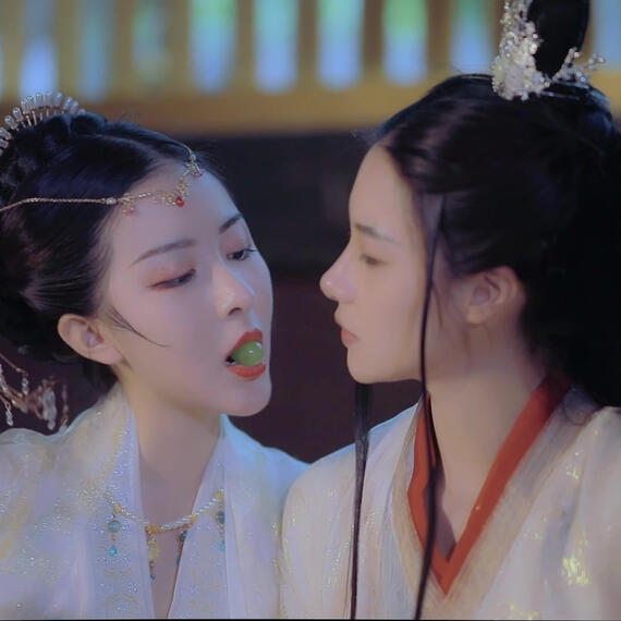 Cat in the Eastern Palace