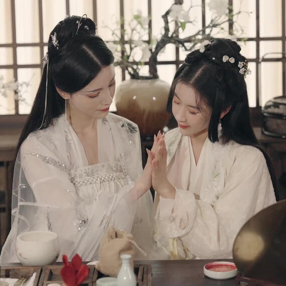 The Little Disciple and Her Beautiful Shifu